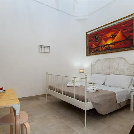 Gimi B Guest house *
